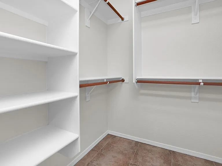 18631 E Swan Dr — Photo 17