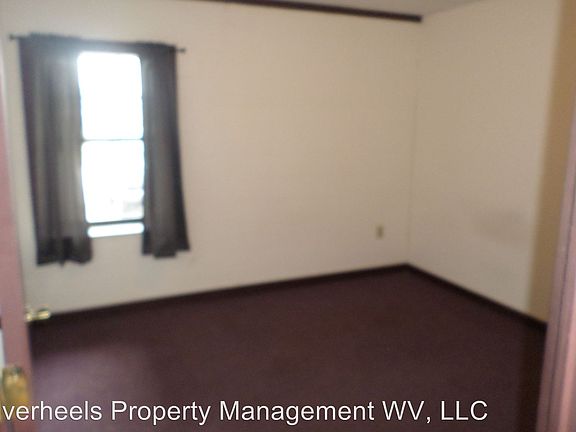 5th image of 208 Tonya Ave