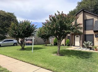 1706 Lacewing Ln, Houston, TX 77067