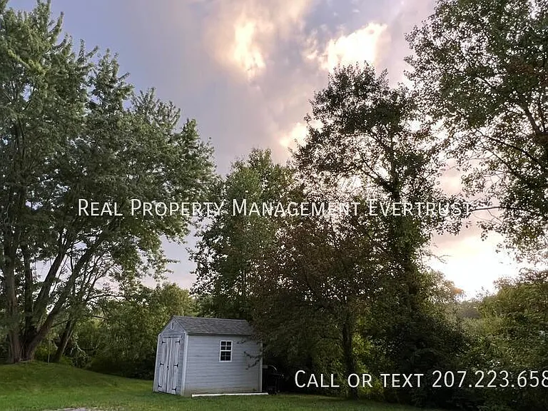 1 Summer St #4 — Photo 17