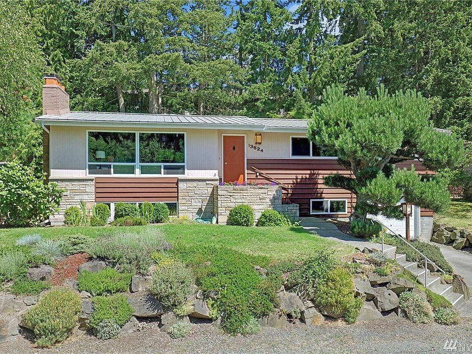 1st image of 13524 N Park Ave N