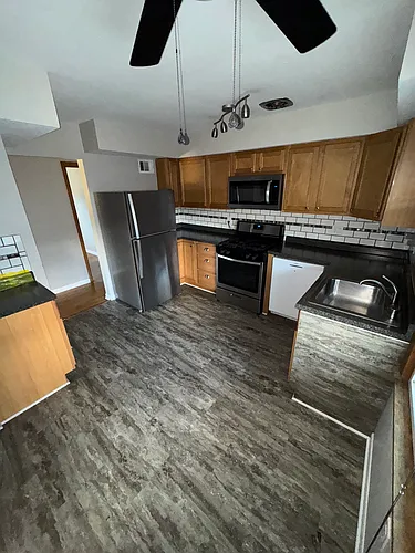 515 E Howard Ave #LOWER Photo 1 515 E Howard Ave #LOWER Photo 1