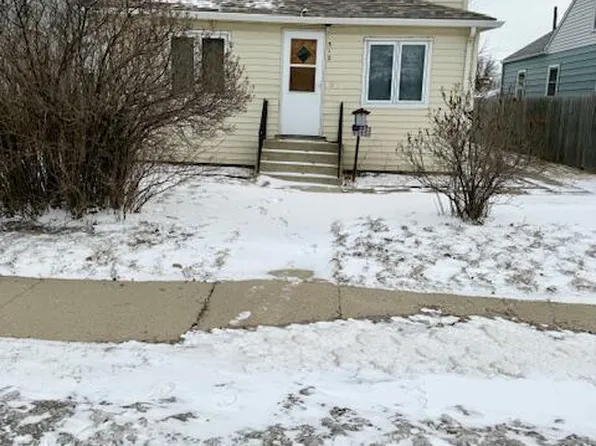 512 N 3rd St, Aberdeen, SD 57401