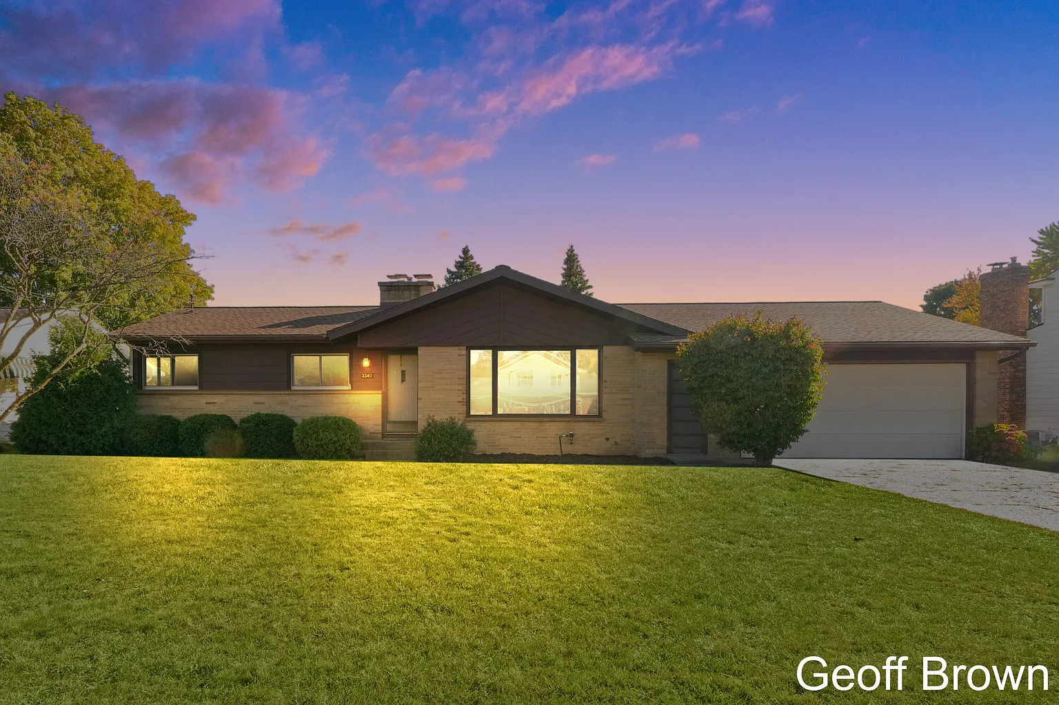 3340 Yellowstone Dr SW photo 1
