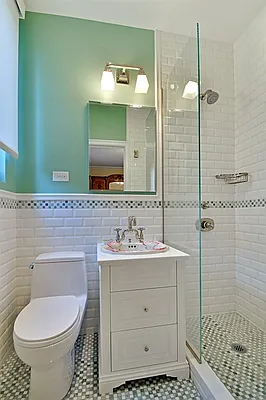 Sold by Corcoran | media 23