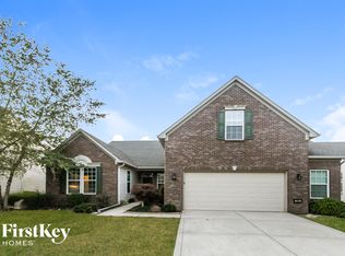 1545 Old Thicket Ct, Greenwood, IN