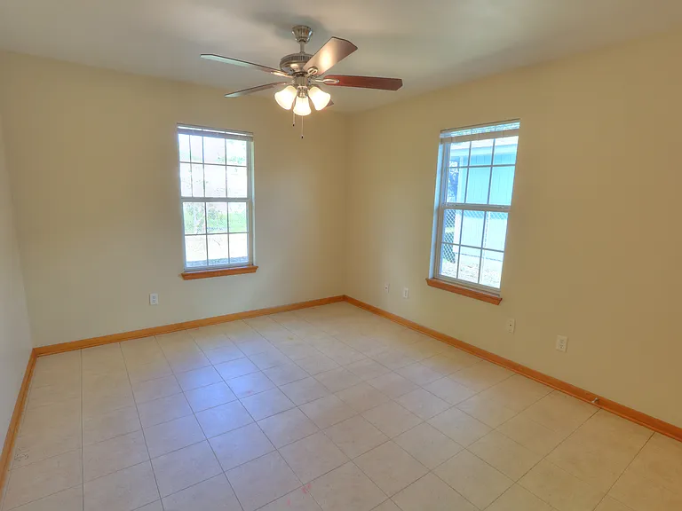 6518 Birmingham St — Photo 16