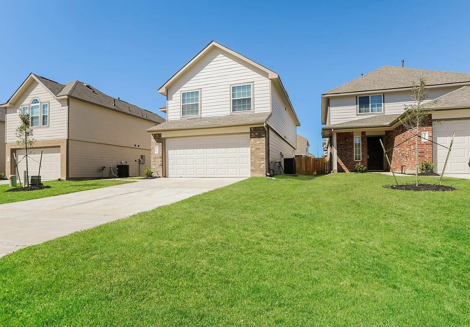 Cypresswood Landing — Photo 1