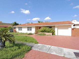 9481 SW 9th Ter, Miami, FL 33174