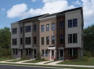 2660 River Birch Rd, Herndon, VA 20171