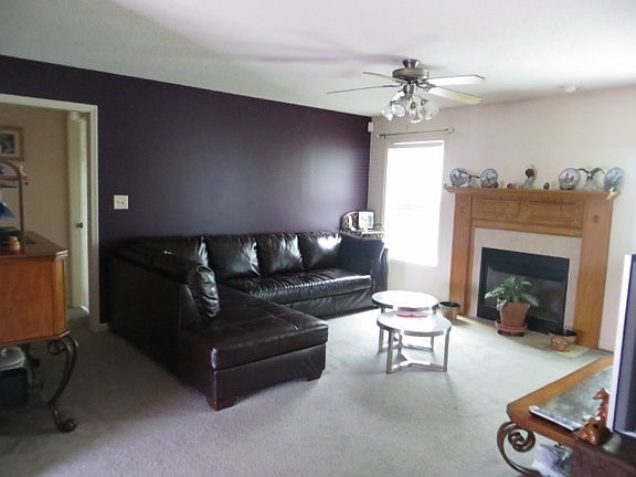 5th image of 951 Sugarcane Way