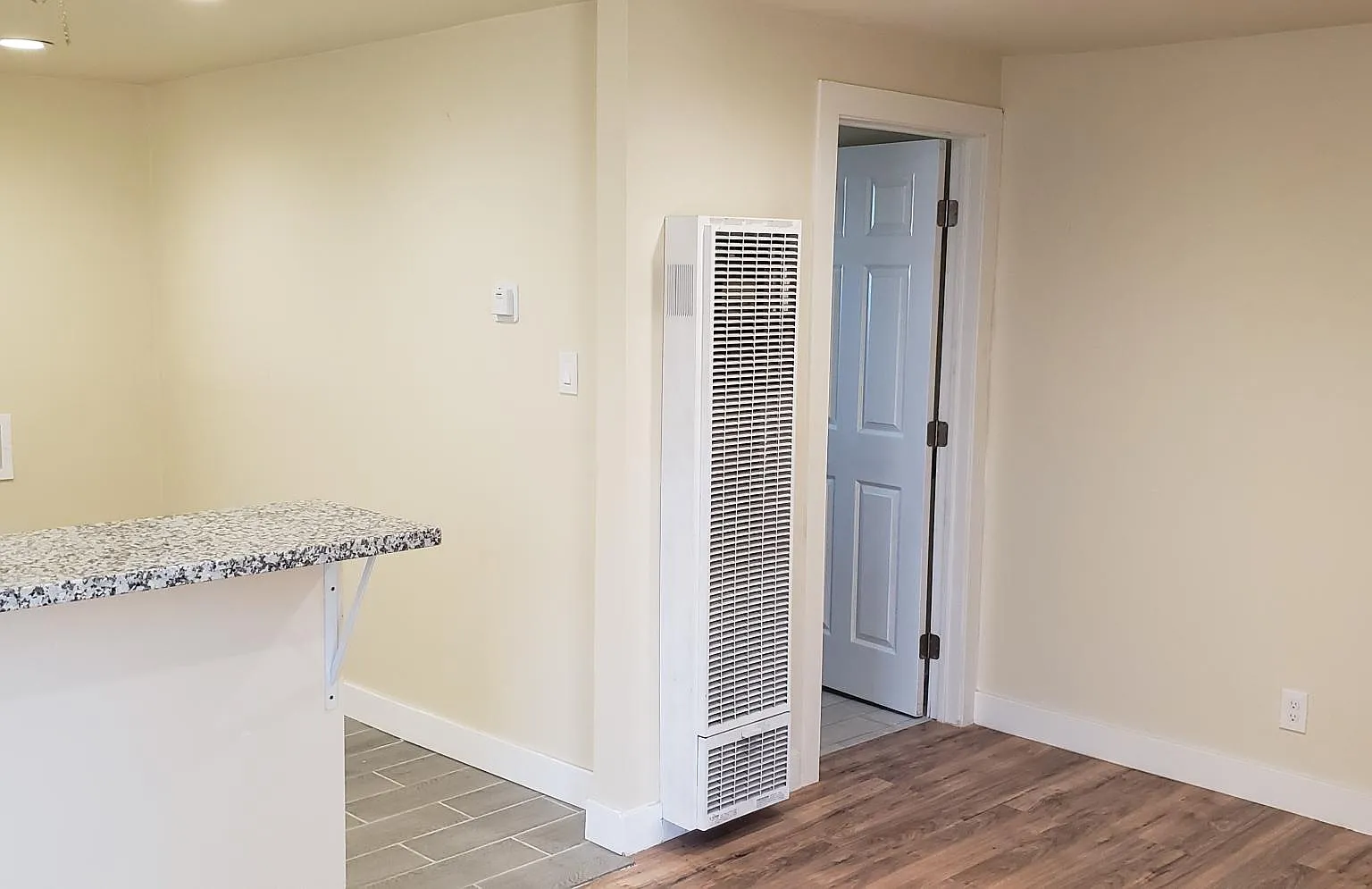 2 bed, 3488 sqft, $2,299 — Photo 3