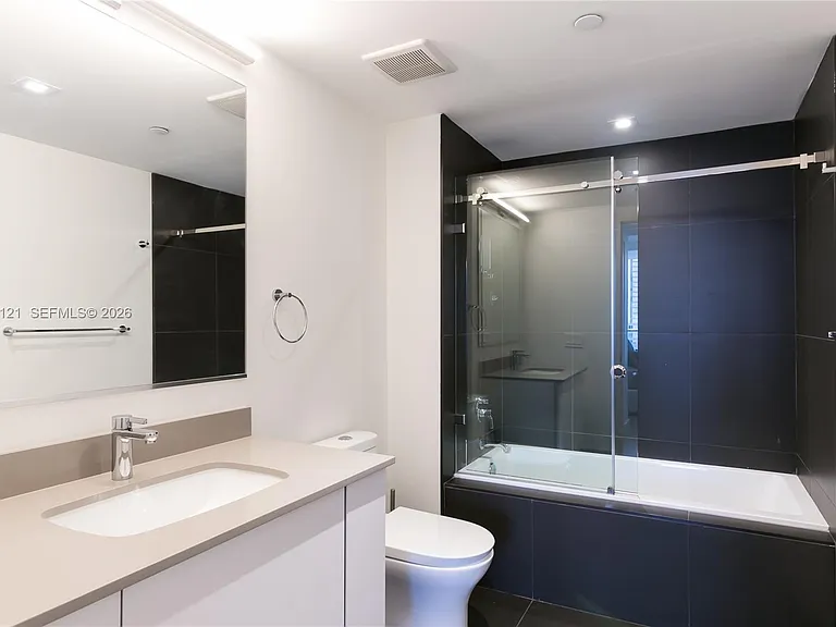1600 NE 1st Ave #1009 — Photo 7