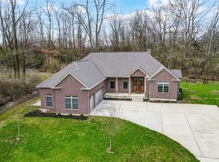 301 Eagle Ct, Springfield, OH 45505