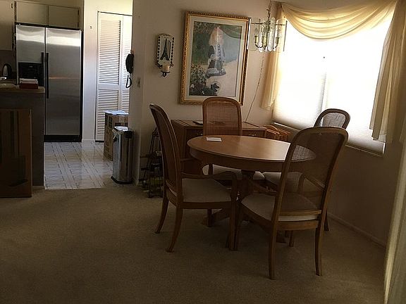4th image of 574 Andorra Cir NE