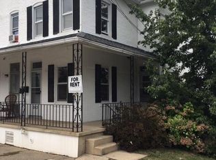 563 Broad St, Emmaus, PA 18049