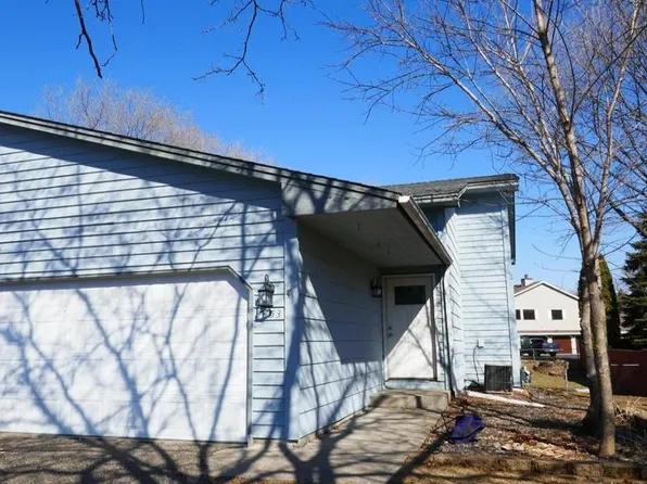 7453 Vinewood Way, Maple Grove, MN 55311