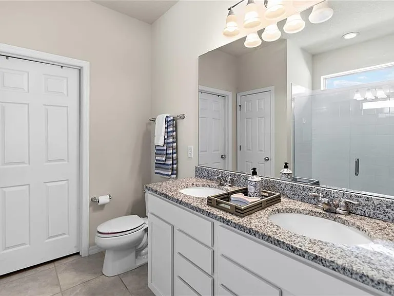 17241 Goldcrest Loop — Photo 12