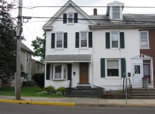 236 E Broad St, Quakertown, PA 18951