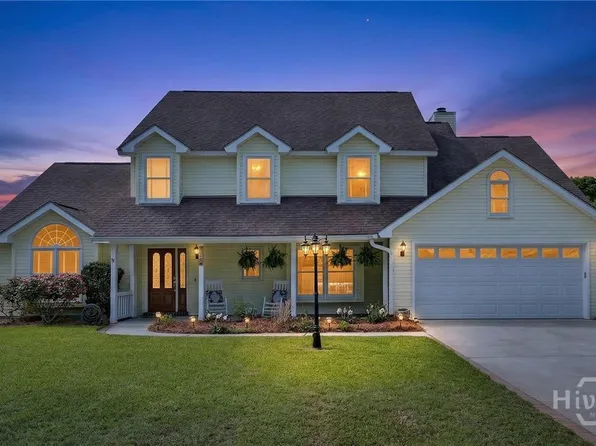 114 Lakeview Court, Savannah, GA