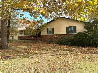 1400 N 9th St, Independence, KS 67301