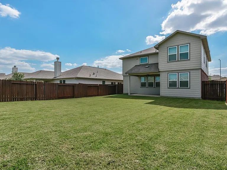 15414 Kaston Dr — Photo 18