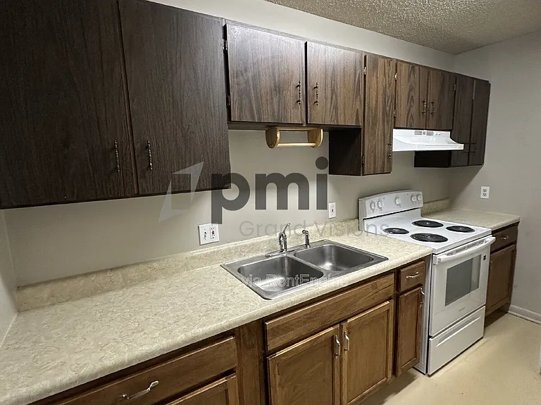 24 W Buchanan Ave #22 — Photo 7