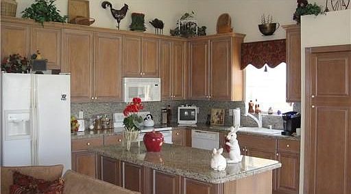 2nd image of 7123 Trentino Way