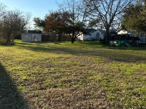 706 N Parker Ave, Bryan, TX 77803