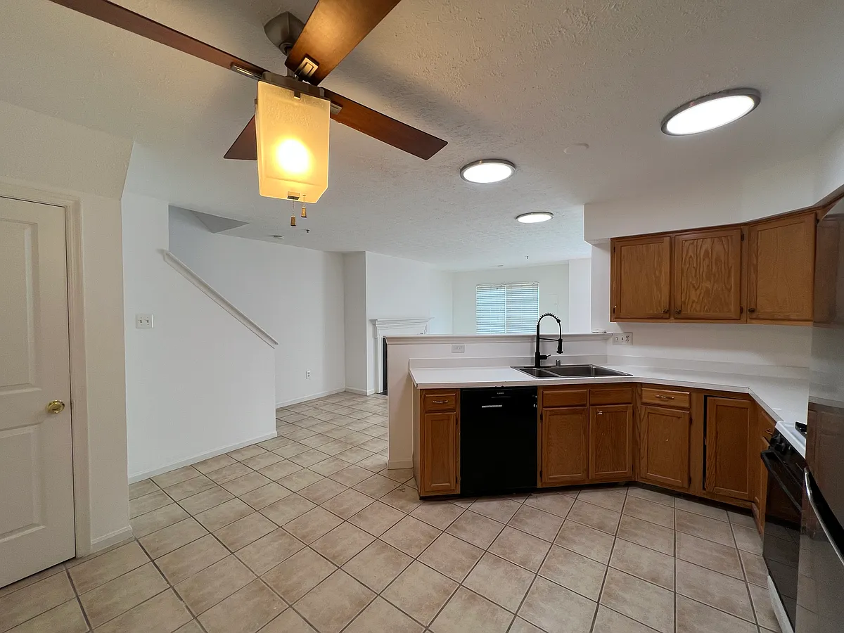 Building Photo - 1809 Watch House Cir S