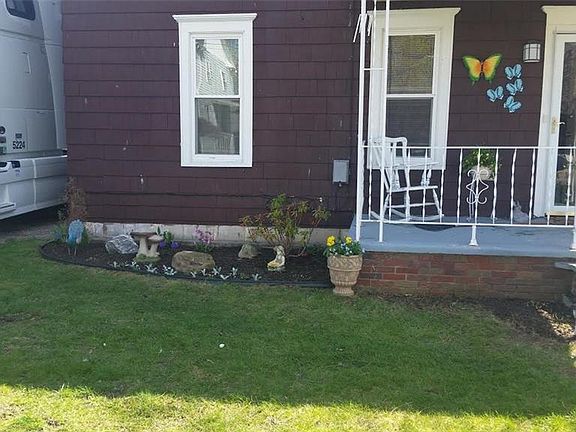 2nd image of 77 Cedar St