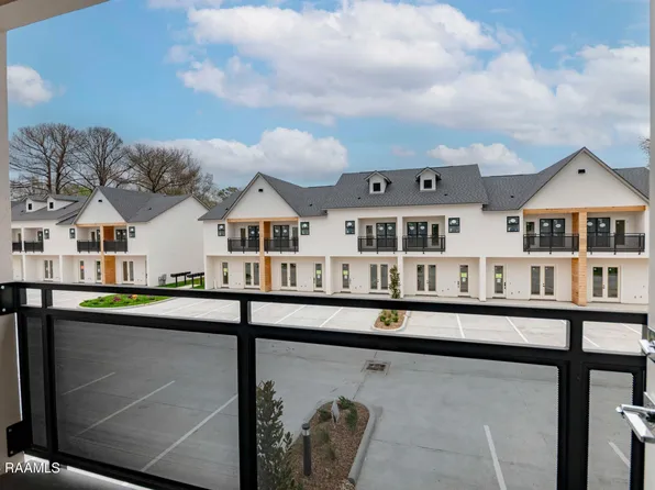 1510 Kaliste Saloom Rd #406, Lafayette, LA 70508