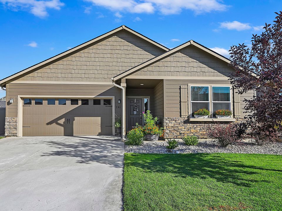 1st image of 7019 S Woodhaven Dr