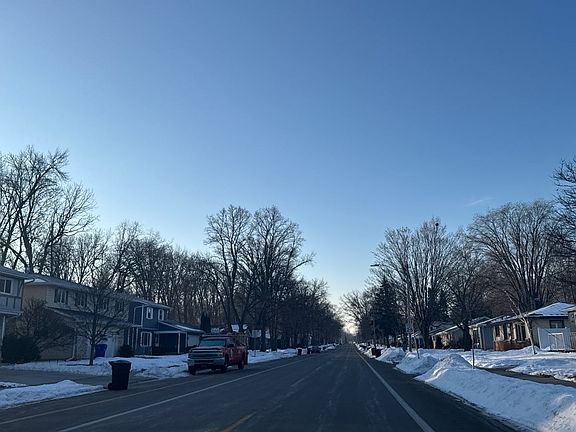 4th image of 1337 S Telulah Ave