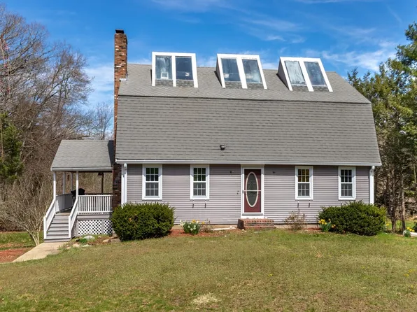 40 Desert Brook Rd, Wrentham, MA 02093