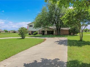 204 Blue Mound Rd E, Haslet, TX 76052