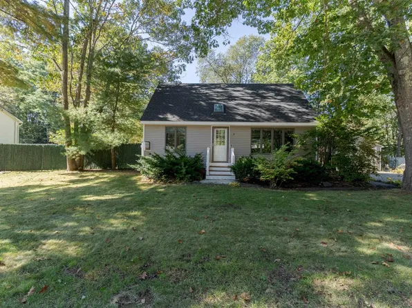 92 Old Rochester Road, Dover, NH 03820