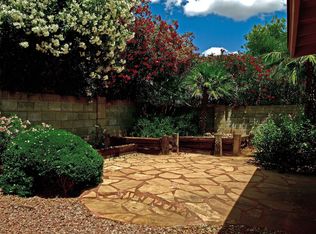 1058 S 75th Pl, Mesa, AZ 85208