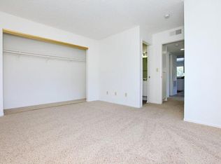 27351 Rock Rose Ln #55-201, Canyon Country, CA 91387