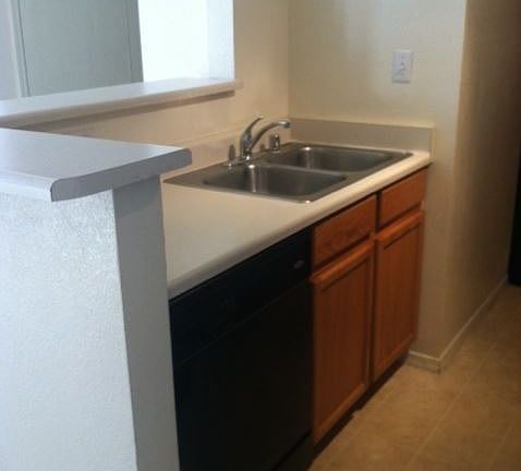 4th image of 1524 Los Jardines Pl NW