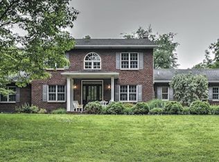 700 McKelvey Rd, Dauphin, PA 17018