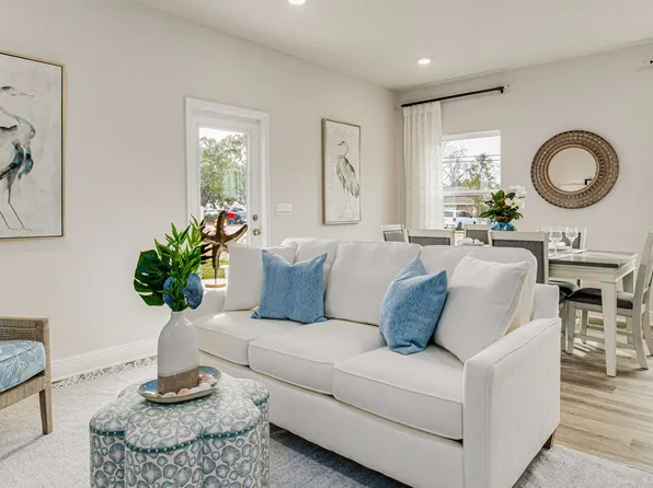 The Palm Interior Plan, Lancelot Townhomes