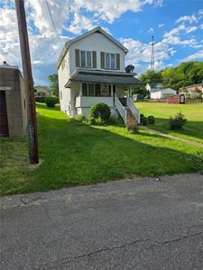 1013 Howell St, Vandergrift, PA, 15690