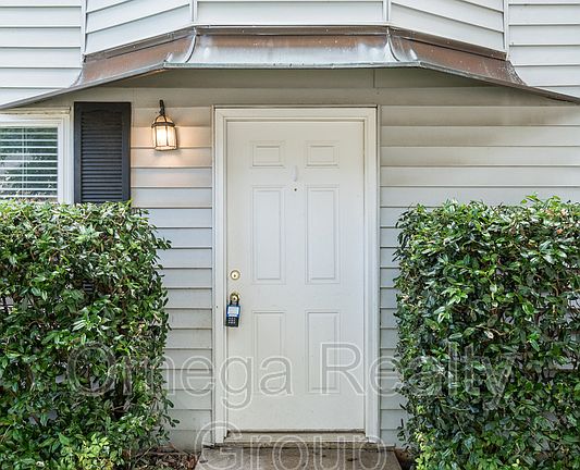 4th image of 2345 Grayson Valley Cir