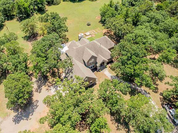 2nd image of 5009 S Range Rd