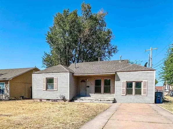 830 NW 20th St, Lawton, OK 73507