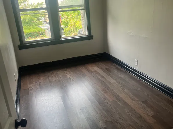 247 N 6th St Floor 1, Newark, NJ 07107