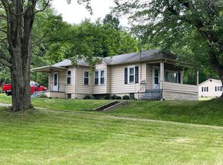 210 Concord Church Rd, Beaver Falls, PA 15010