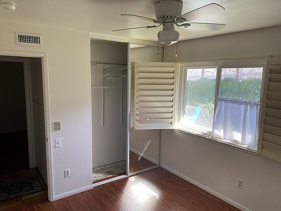 3rd image of 2101 Ridgeview Pl