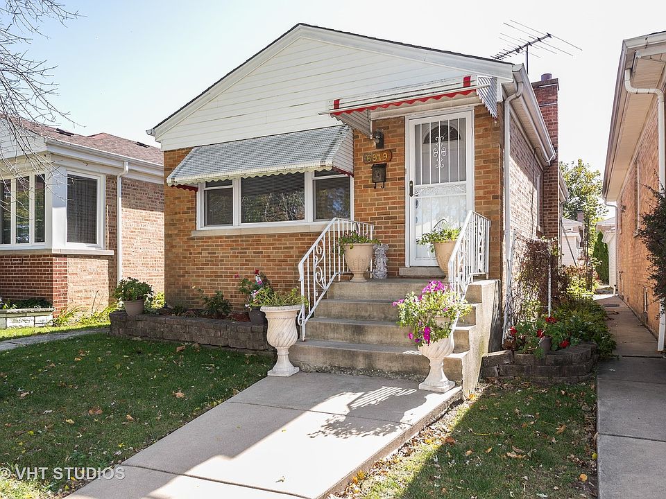 1st image of 6919 W Summerdale Ave